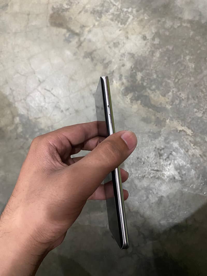 OnePlus 8 6