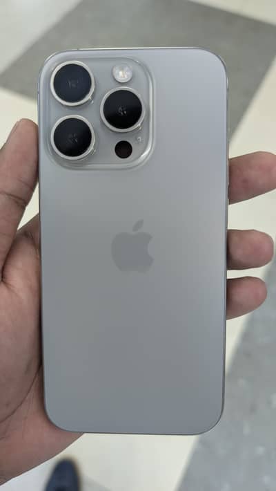 Apple iPhone 15 Pro