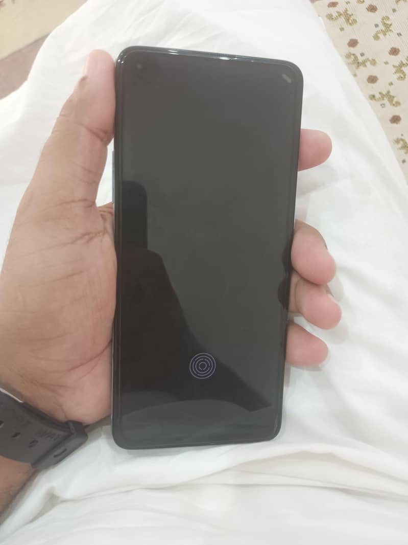 One plus 9R 4