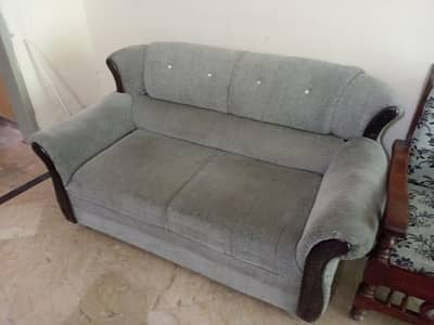 7 seater sofa and 3 almarian 1 king size bed
