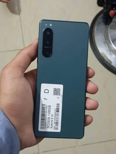 Sony Experia mark 2 8/128 non pta non active 2 month sim time