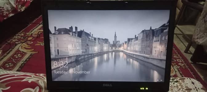 Dell,Latitude640, Core2,2.52Ghz,256GbHard,2GbRam, 2hours battery tim