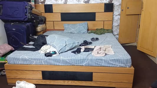 bedroom set