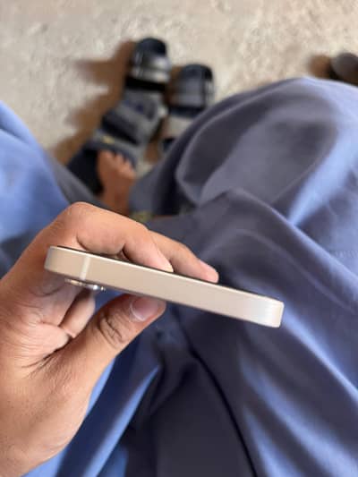 Iphone 12 simple For sell