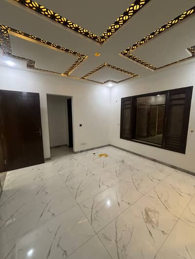 Prime Location Upper Portion Sized 400 Square Yards Available In Federal B Area - Block 13