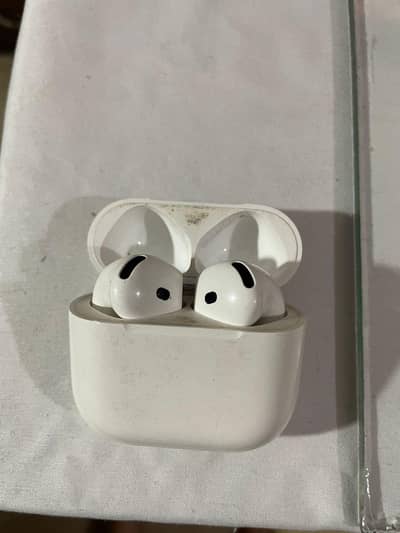 Apple Airpods 4th Generation