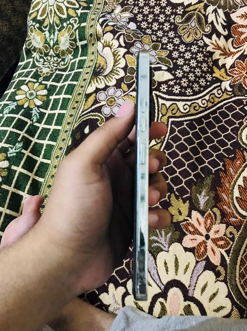 tecno 4