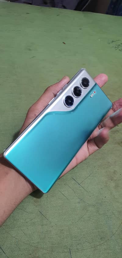 tecno   camon 40 pro PTA official