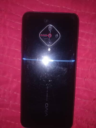vivo s1 pro 8GB 4 plus ram 128 memory