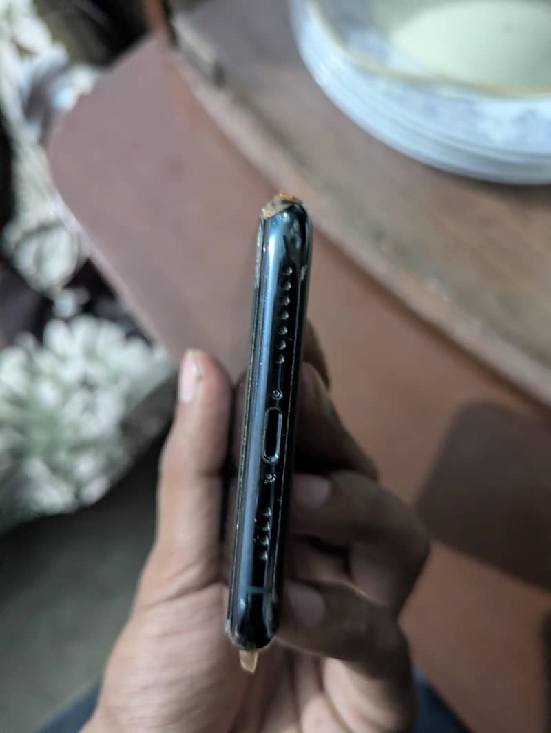 iphone 11 pro max 1