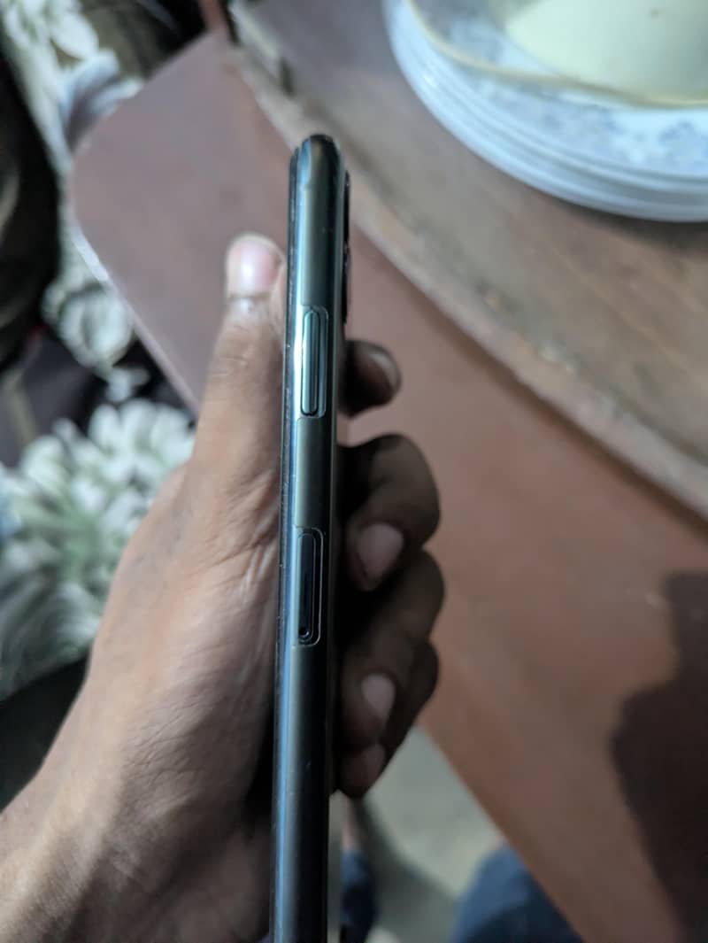 iphone 11 pro max 2