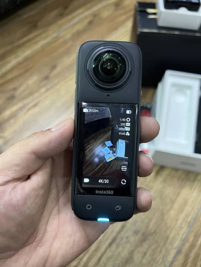 Insta 360 X4 Motorcycle Bundle
