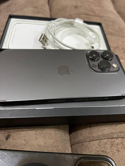 Iphone 13 pro 128 gb with box cable dual physical sim pta approved