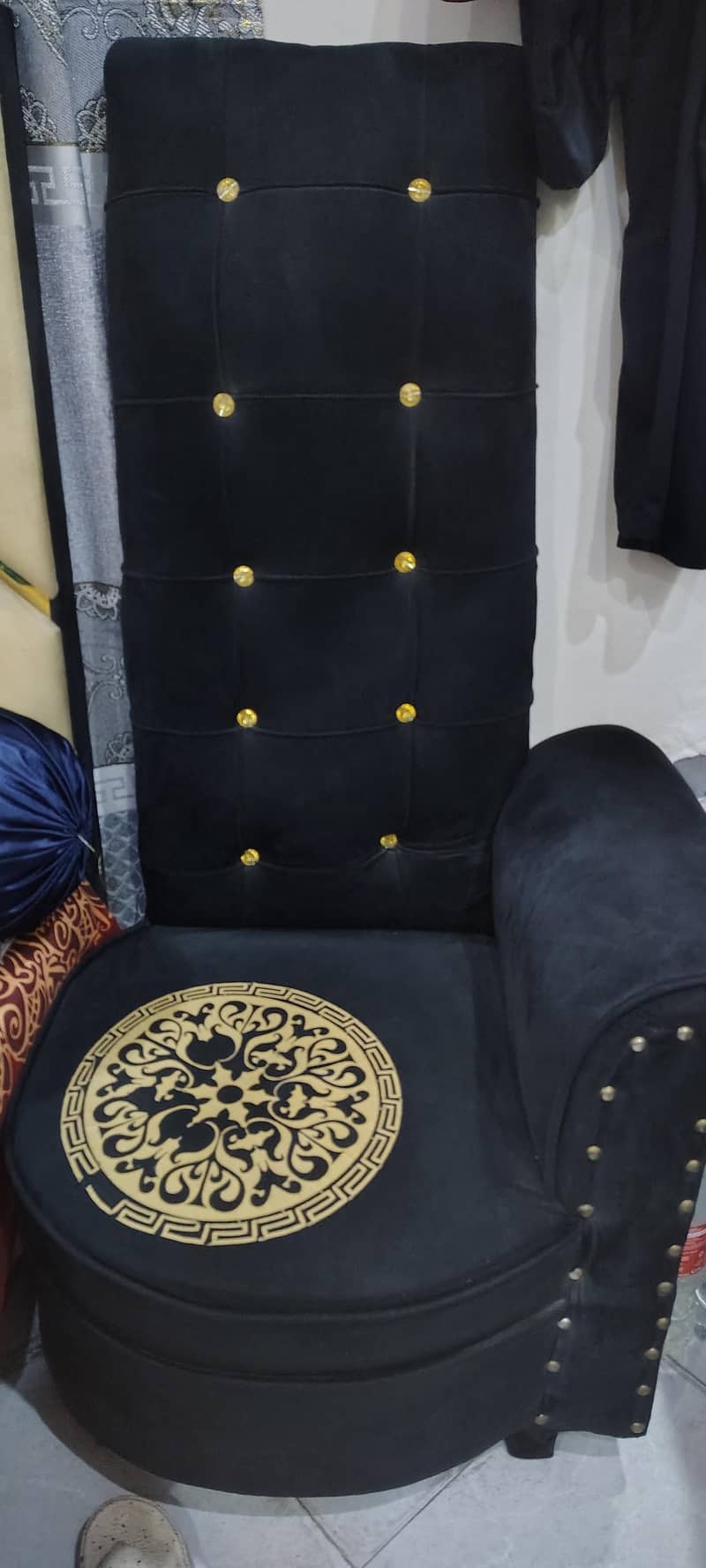 Sofa set with table 1