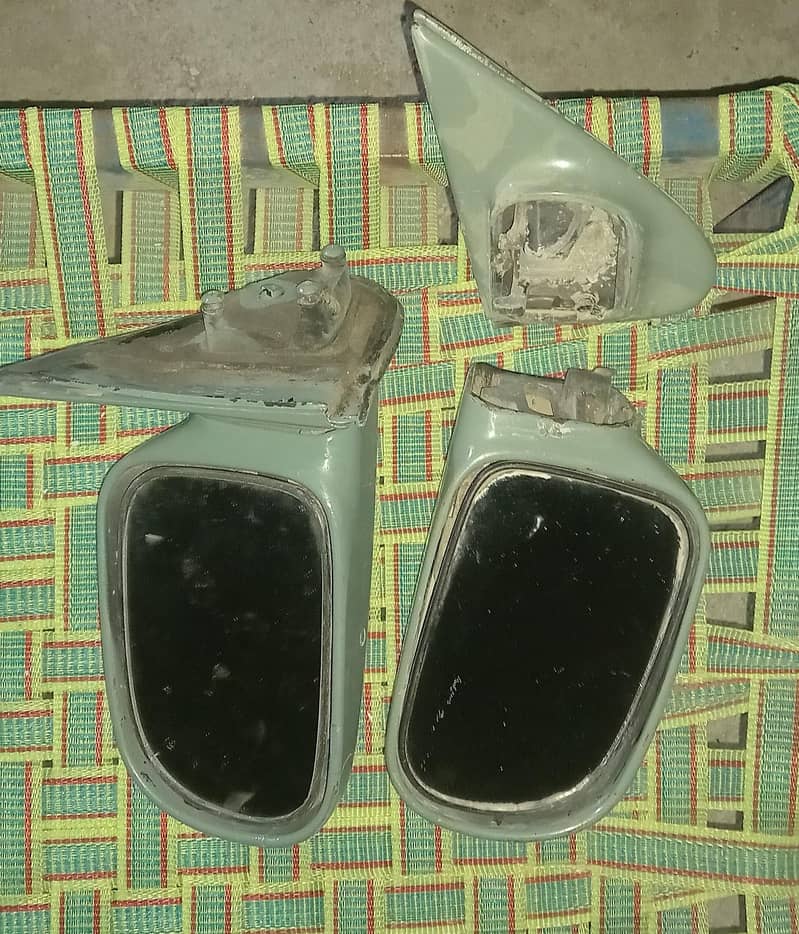 side mirror 0