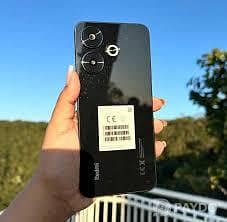 Redmi 13 bilkull lush condition 20 days used urgently for sale