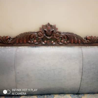 5 seatr chinyoti sofa + jholla