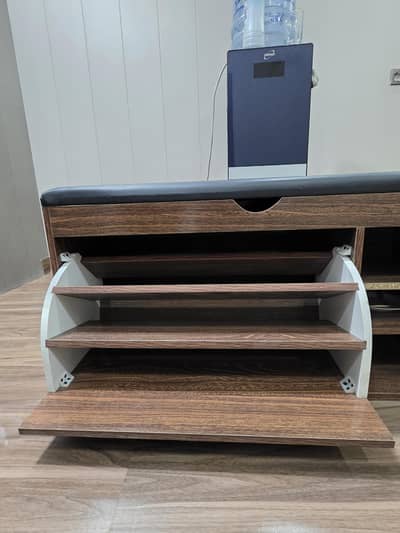 Shoe Rack with capacity of 10+ pairs for sale