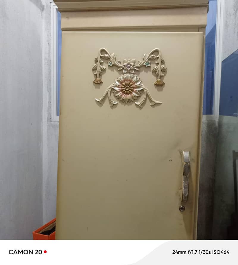 wardrobe 1