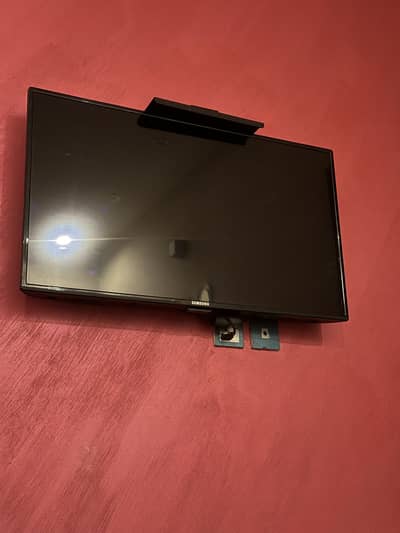 Samsung led tv 40 inch excellent condition
