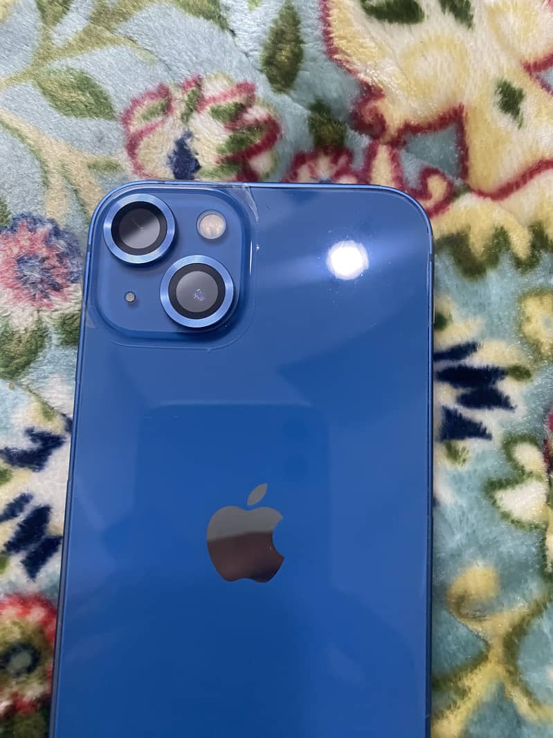 iPhone 13 2