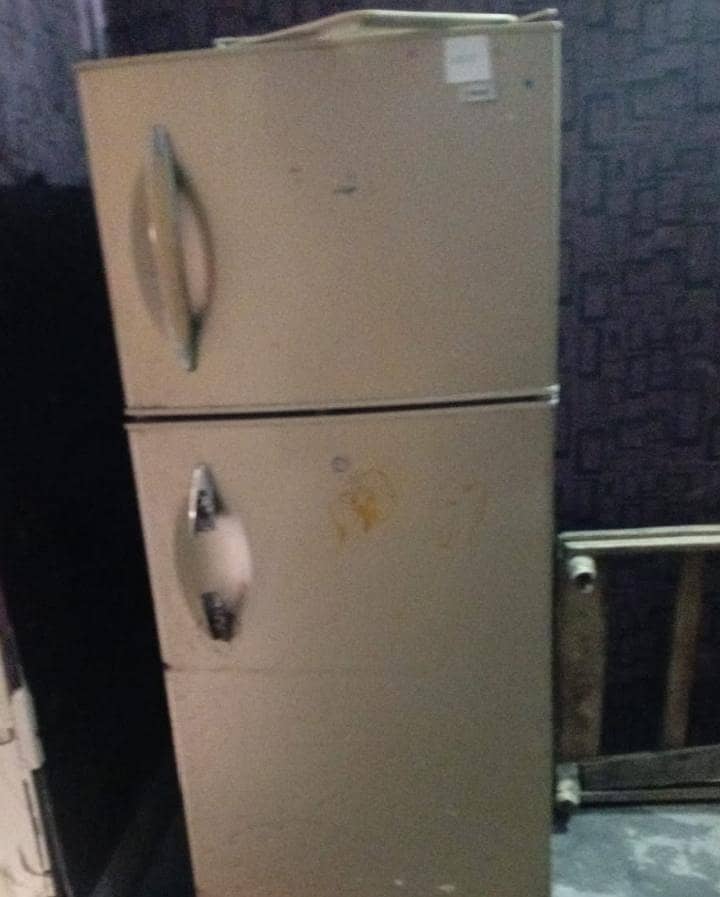 fridge 0