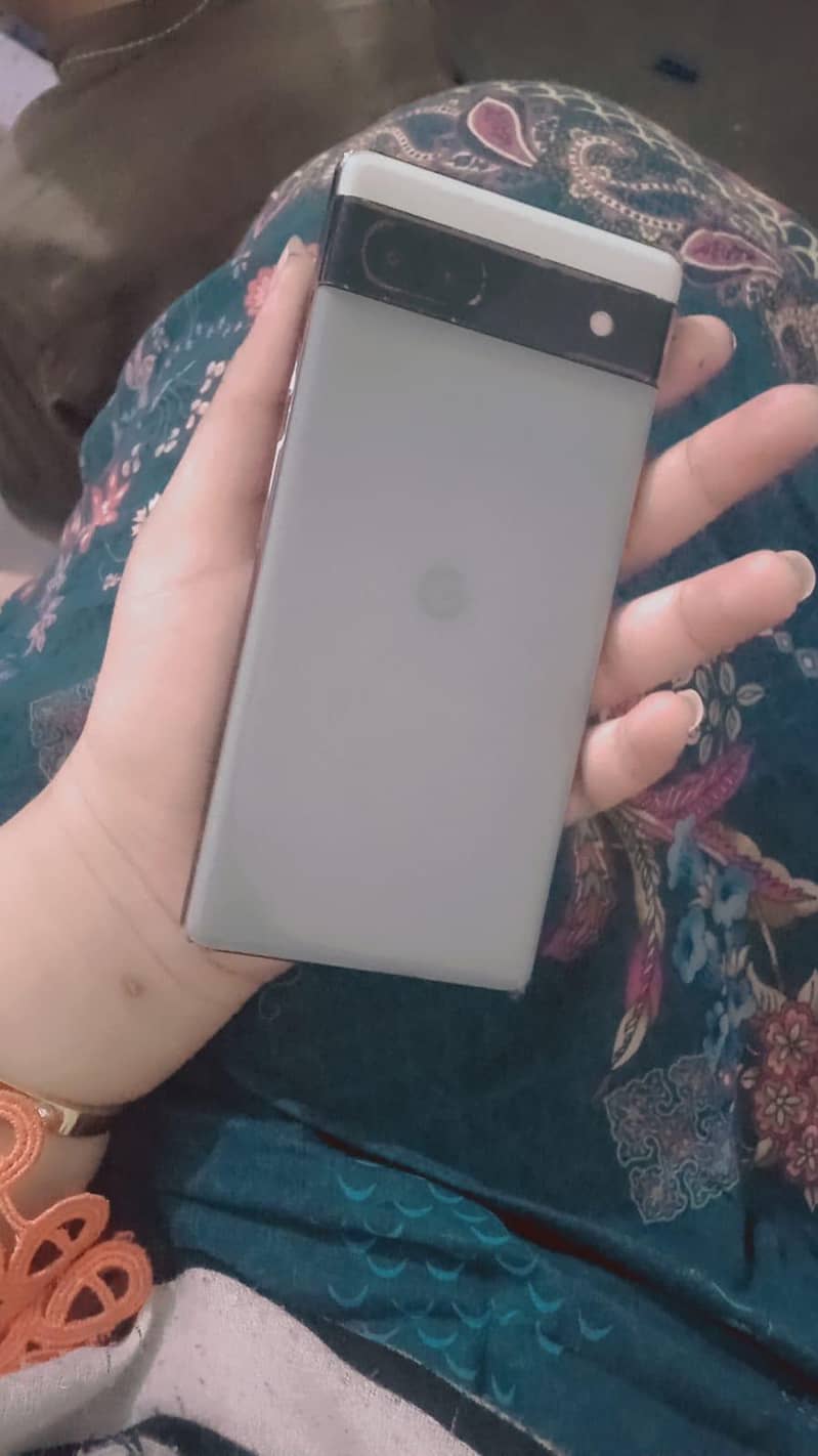 Google pixel 6a 3
