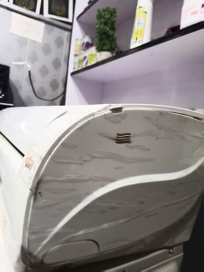 Haier Inverter AC 1.5 Ton Heat & Cool – 3 Months Used – Urgent Sale