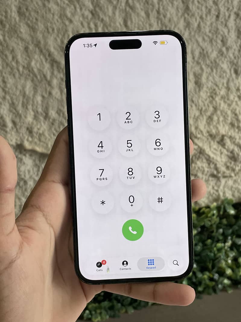 iPhone 14 pro max 4