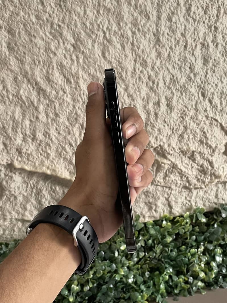 iPhone 14 pro max 10