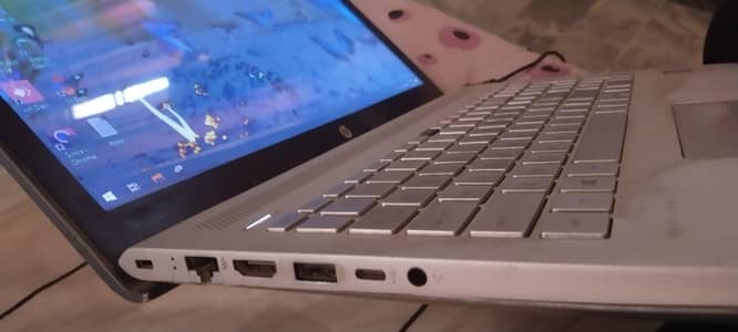 HP Pavilion  sale Touch and Type.  (03472397260)