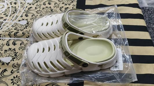 42 size new modal only 2 item