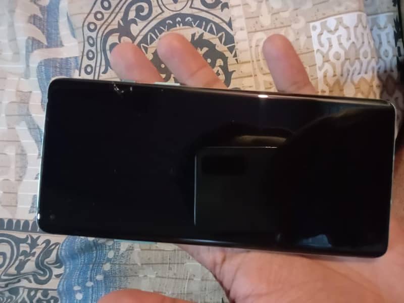 ONE PLUS 8 10