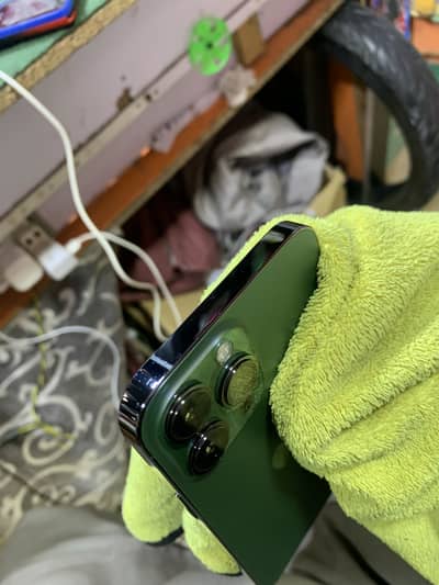iPhone 13pro max JV