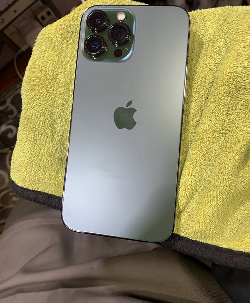 iPhone 13pro max JV 2