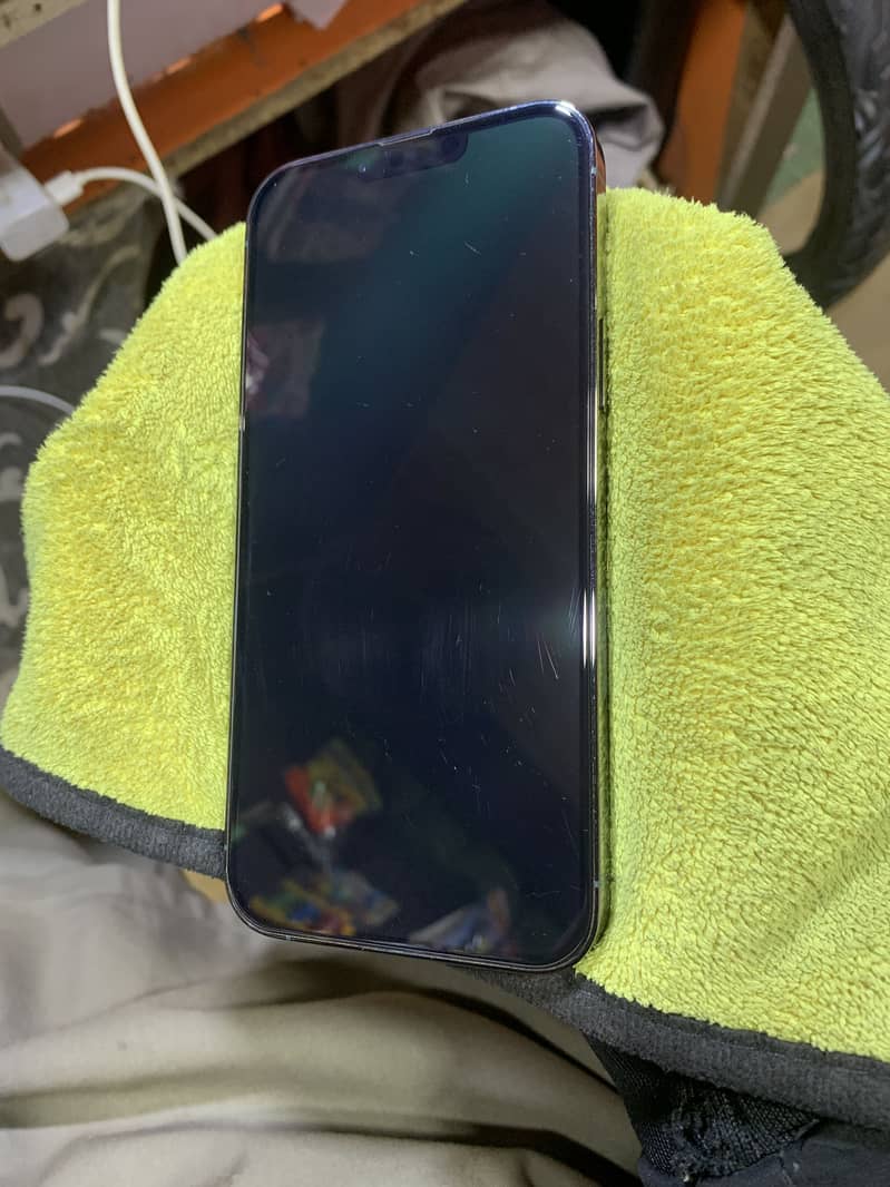 iPhone 13pro max JV 3