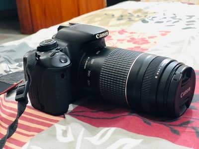 Canon with Lens 75mm to 300mm