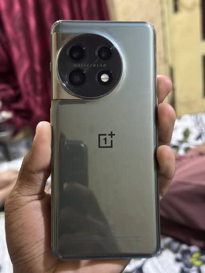 ONE PLUS 11 5G