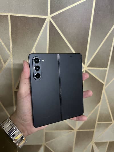 Samsung Galaxy Fold 5