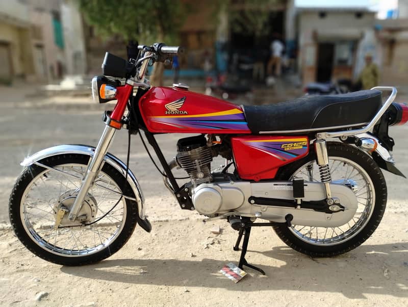 2011 model Karachi. 2
