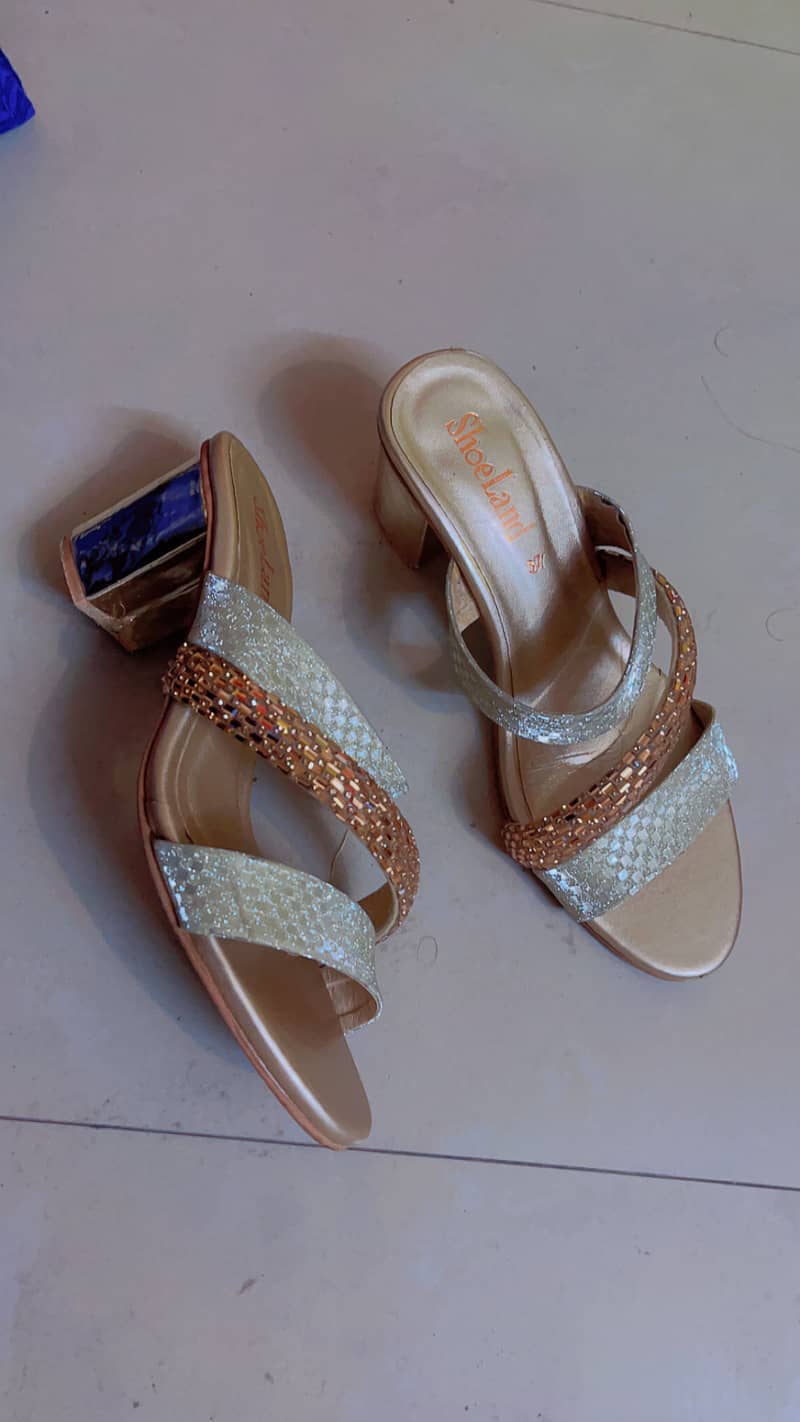 Heels 0