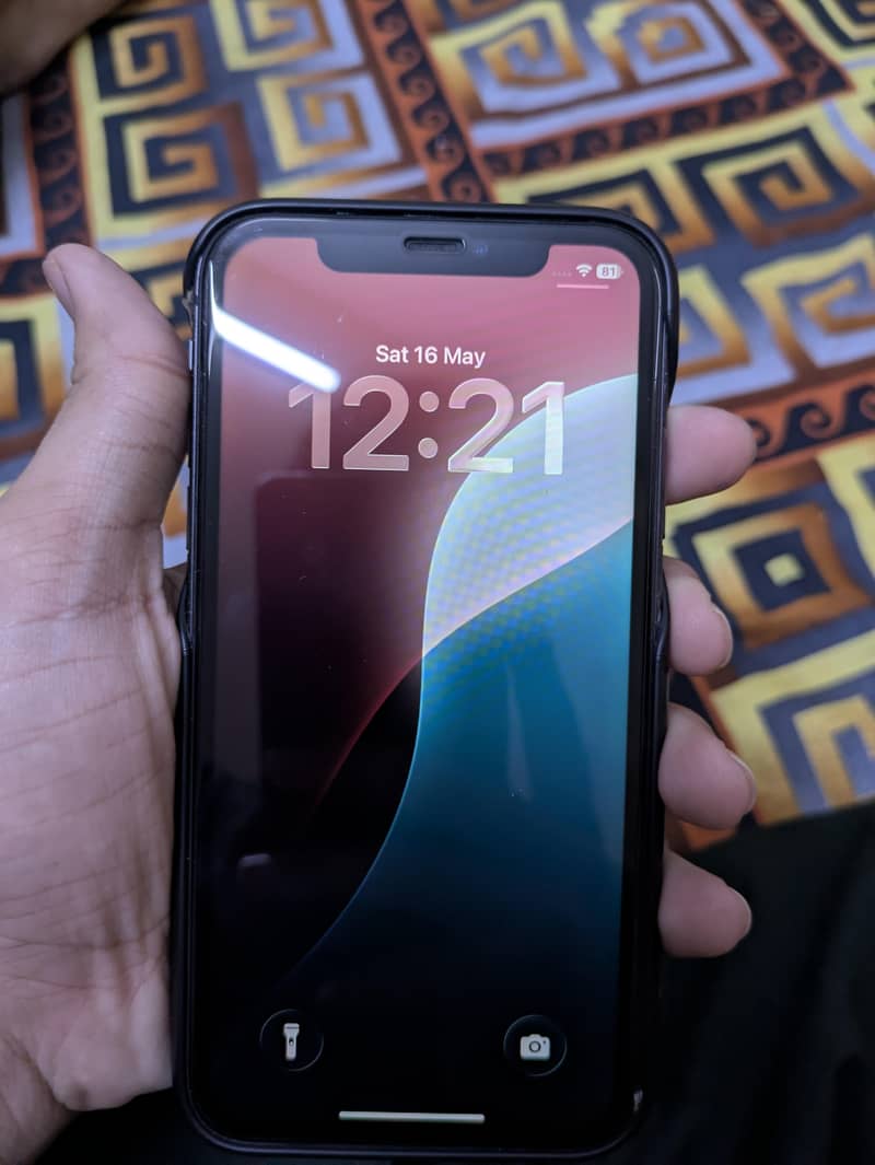 Apple Iphone 11 0