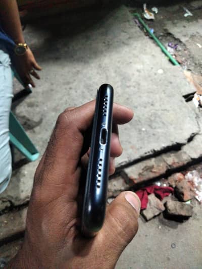 iphone xr 64Gb