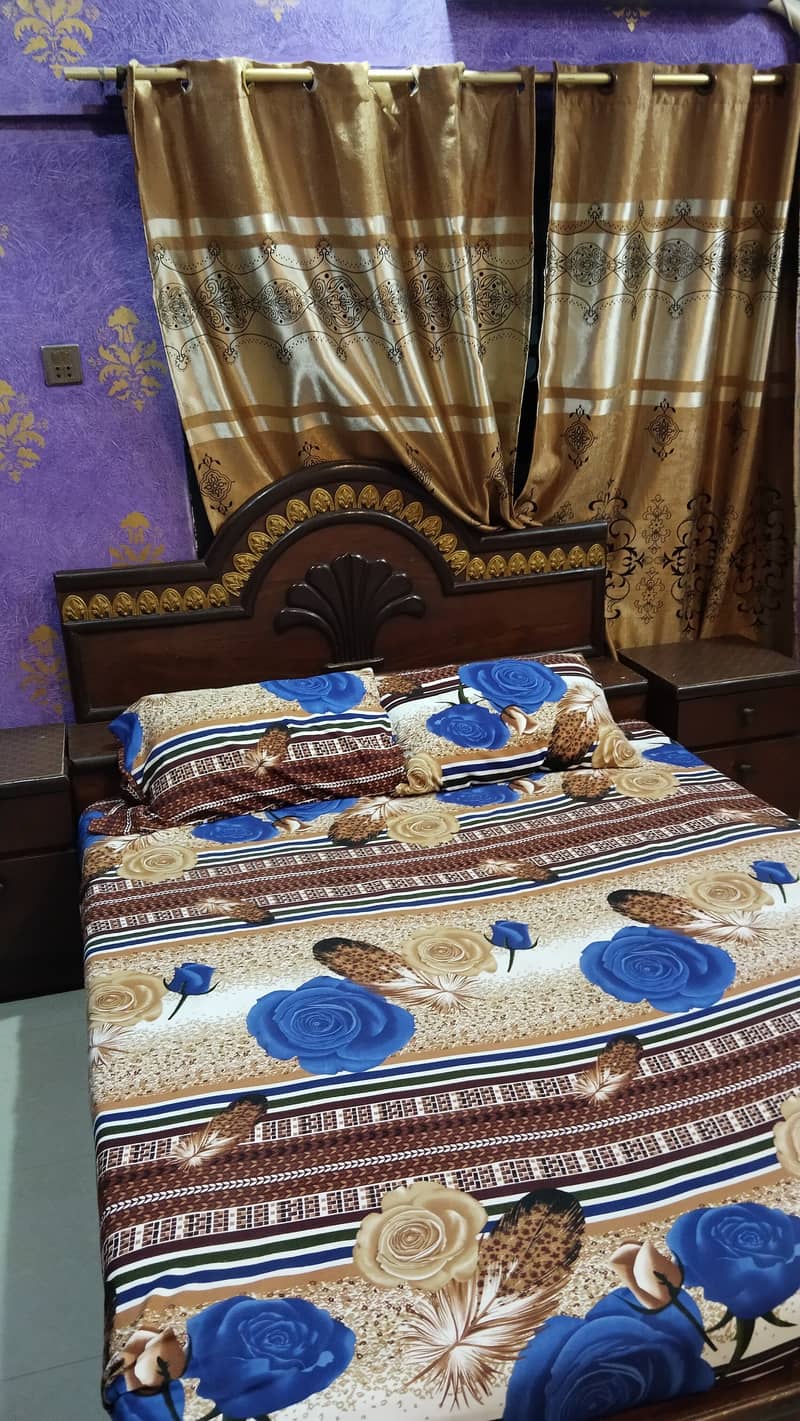 Bed plus dressing 0