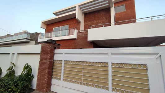 KANAL CATEGORY 60 FEET ROAD HOUSE