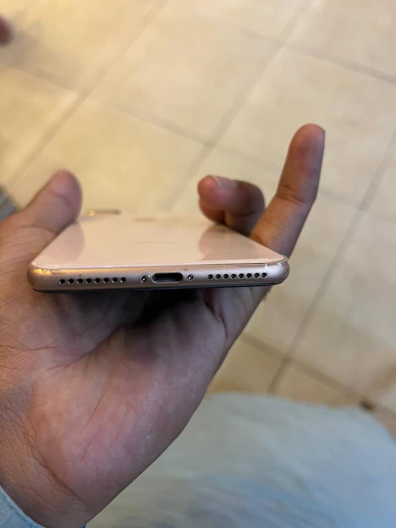 Iphone 8 plus 1