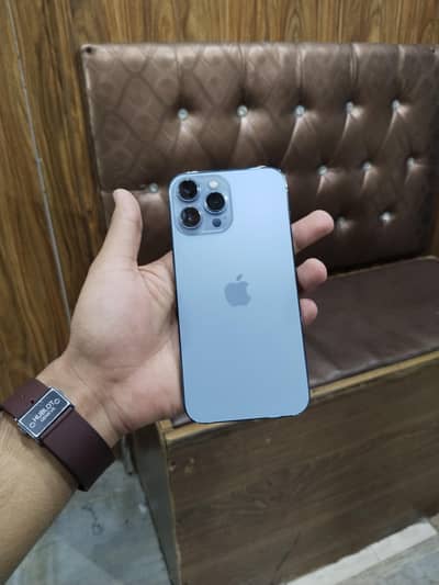 i phone 13 pro max Non PTA 256 GB WITH BOX