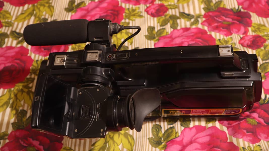 Sony HD 2500 5