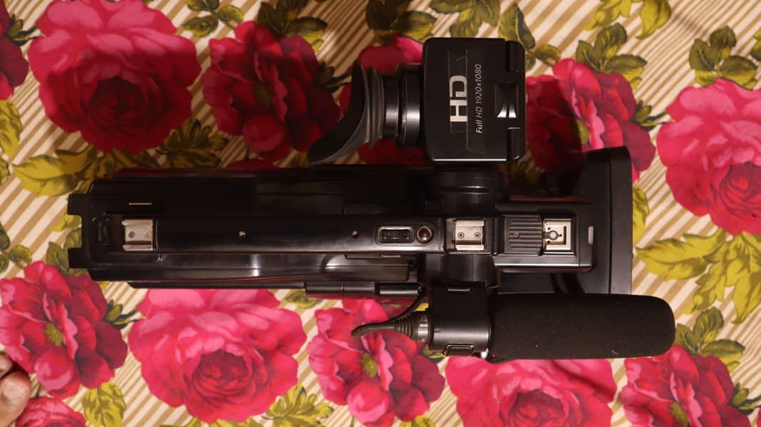 Sony HD 2500 7