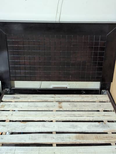 Title : Single Bed For Sale (Lahore, New Muslim Town)